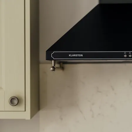 Pinewood View, The Old Bank House *