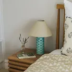 Pinewood View, The Old Bank House Apartment *