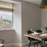 Pinewood View, The Old Bank House Apartment